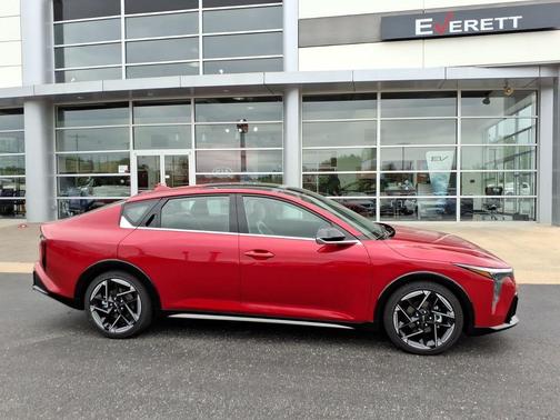 Currant Red 2026 Kia K4 GT-LINE