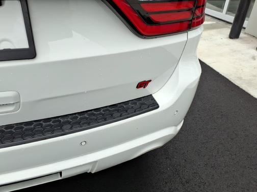 White Knuckle Clearcoat 2024 Dodge Durango GT