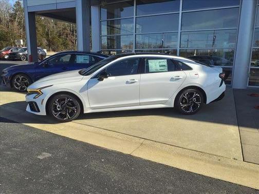 2025 Kia K5 GT-Line