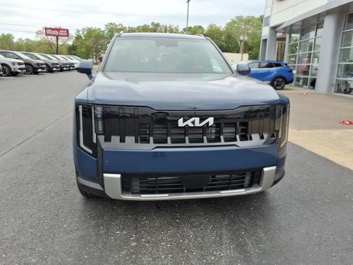 Midnight Black 2027 Kia Telluride EX