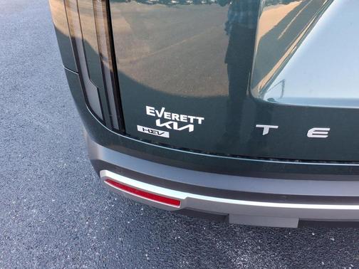 Black Jade 2027 Kia Telluride EX