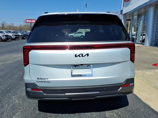 2025 Kia Carnival SX Prestige