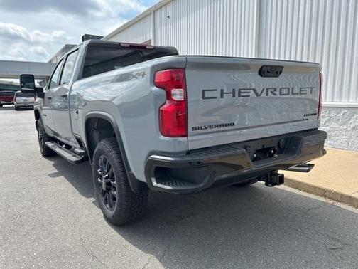 2025 Chevrolet Silverado 2500 Custom