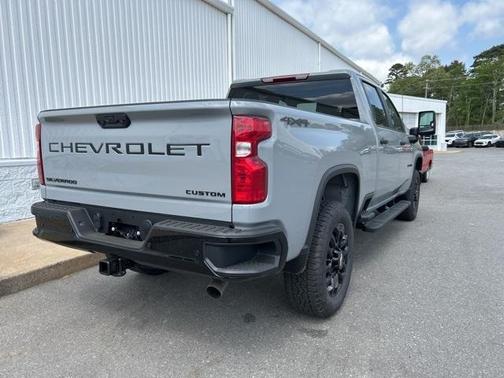 2025 Chevrolet Silverado 2500 Custom