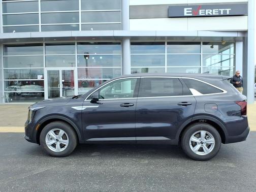 2026 Kia Sorento LX