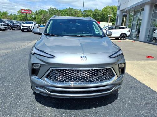 Moonstone Gray Metallic 2025 Buick Encore GX Avenir