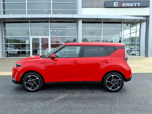 Inferno Red 2025 Kia Soul EX