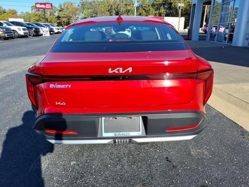 2025 Kia K4