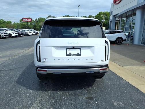 Glacial White Pearl 2027 Kia Telluride SX