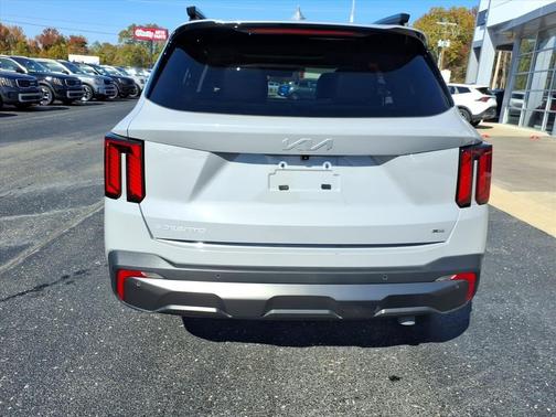 2024 Kia Sorento SX