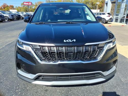 2022 Kia Carnival LXS