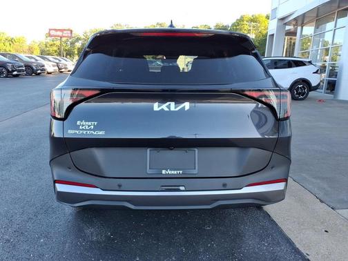 Metal 2026 Kia Sportage EX
