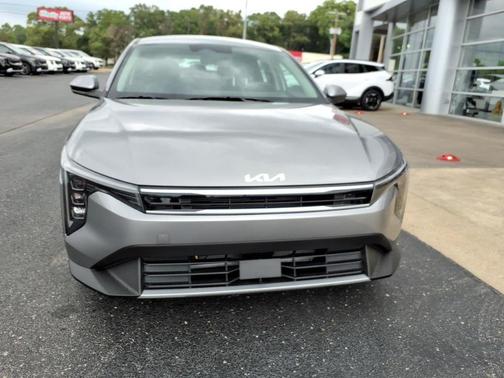 Steel Gray 2026 Kia K4 EX