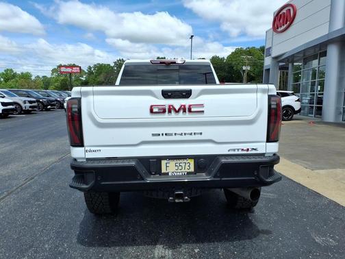 Summit White 2026 GMC Sierra 2500 AT4X
