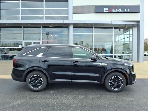 Ebony Black 2026 Kia Sorento S