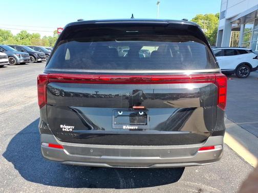 Aurora Black 2026 Kia Carnival SX