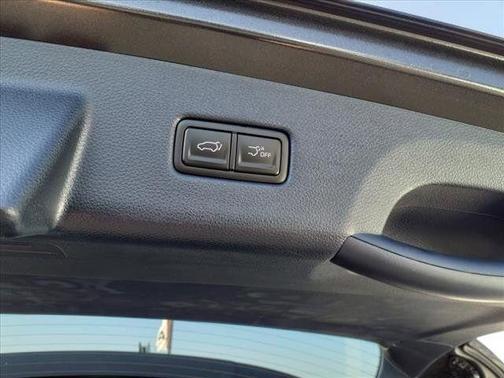2025 Kia Carnival SX
