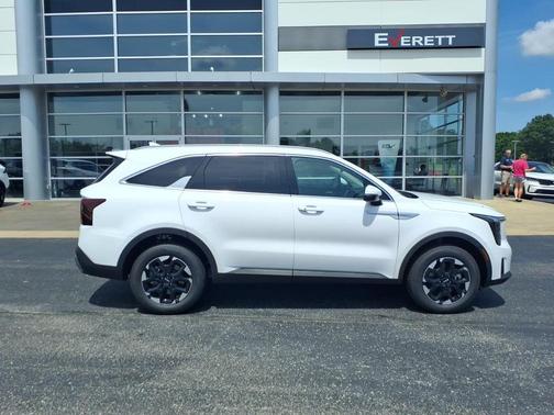 Glacial White Pearl 2026 Kia Sorento S