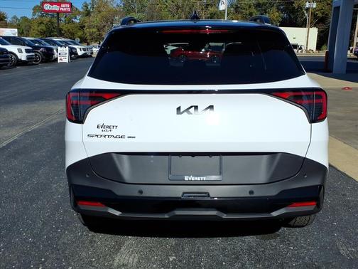 Glacier White Pearl 2026 Kia Sportage X-Pro Prestige