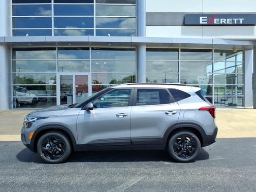 Steel Gray 2026 Kia Seltos EX