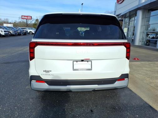 2026 Kia Carnival LX