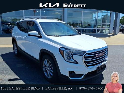 Summit White 2022 GMC Terrain SLT