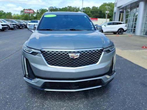 Silver Metallic 2023 Cadillac XT6 Premium Luxury FWD