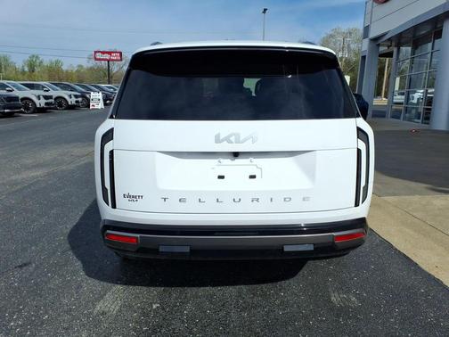 Glacial White Pearl 2027 Kia Telluride SX