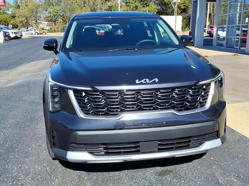 Metal 2026 Kia Sorento LX