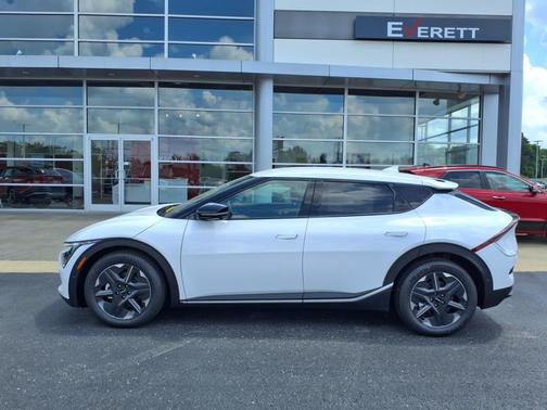 2025 Kia EV6 Light Long Range