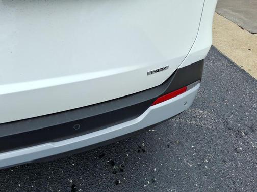 Snow White Pearl 2026 Kia Carnival Hybrid EX