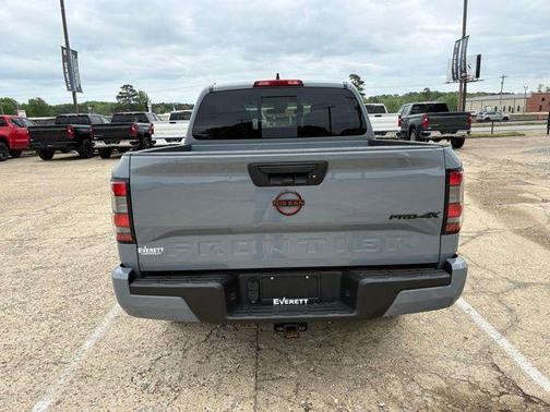 Boulder Gray Metallic 2024 Nissan Frontier PRO-4X