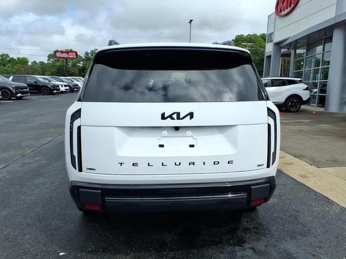 Glacial White Pearl 2027 Kia Telluride SX