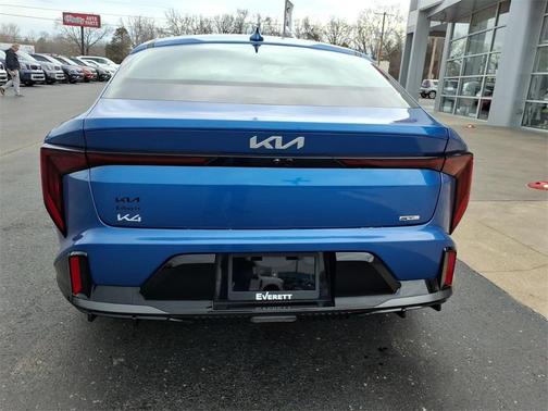 2025 Kia K4 GT-Line