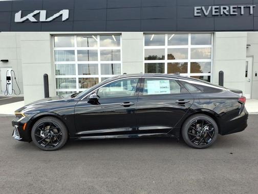 Aurora Black 2026 Kia K5 GT-Line