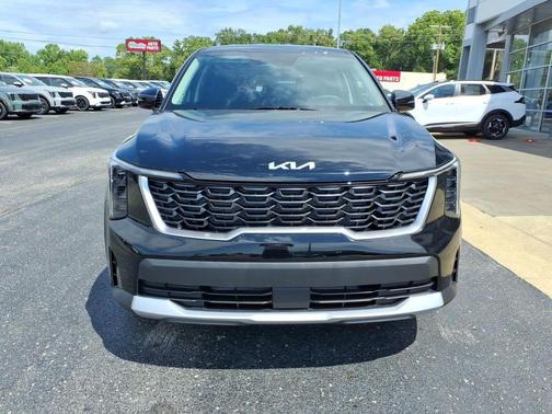 Ebony Black 2026 Kia Sorento LX