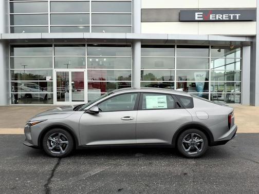 Steel Gray 2026 Kia K4 LXS