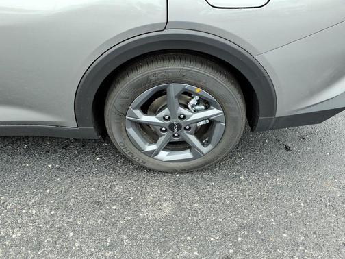 Steel Gray 2026 Kia K4 LXS