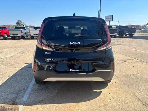 Fusion Orange 2023 Kia Soul LX