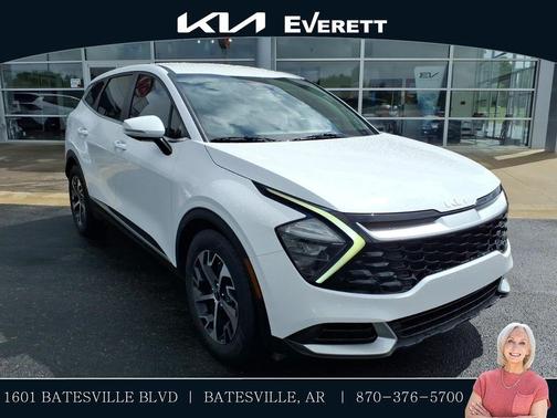 Glacial White Pearl 2023 Kia Sportage EX