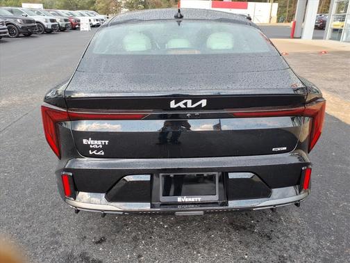 2025 Kia K4 GT-Line