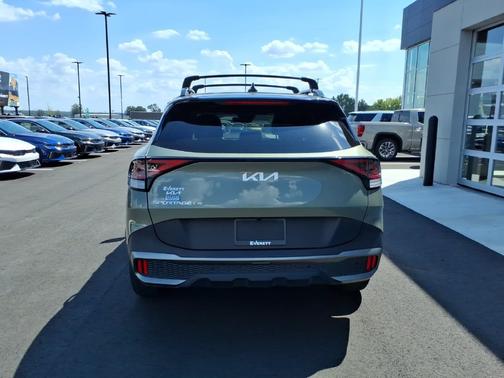 Jungle Green/Ebony Black Roof 2024 Kia Sportage X-Pro Prestige