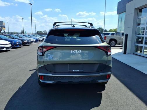 Jungle Green 2024 Kia Sportage X-Pro Prestige
