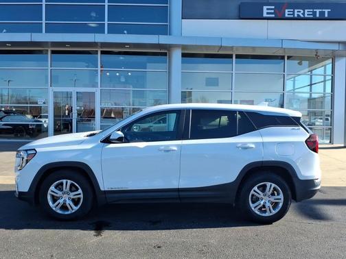 2022 GMC Terrain SLE