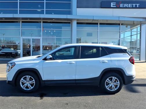 2022 GMC Terrain SLE