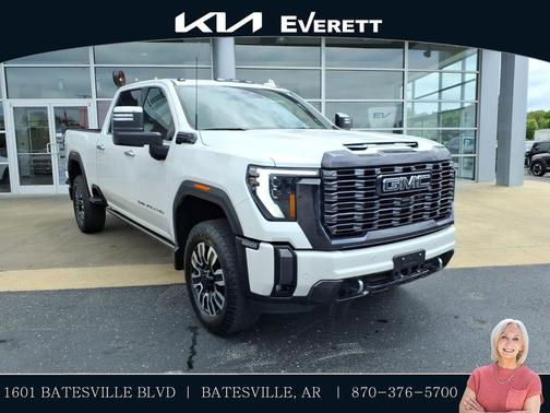 White Frost Tri-Coat 2024 GMC Sierra 2500 Denali Ultimate