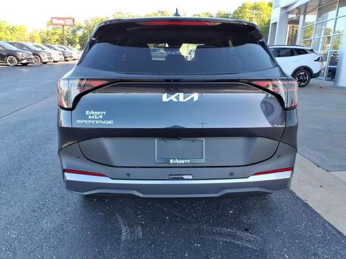 Metal 2026 Kia Sportage EX