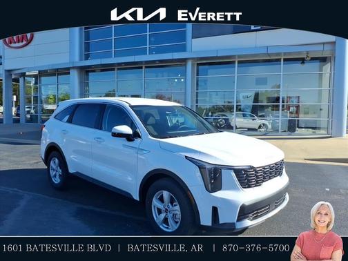 Glacial White Pearl 2026 Kia Sorento LX