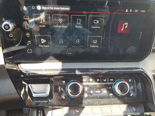 2025 GMC Sierra 2500 AT4X