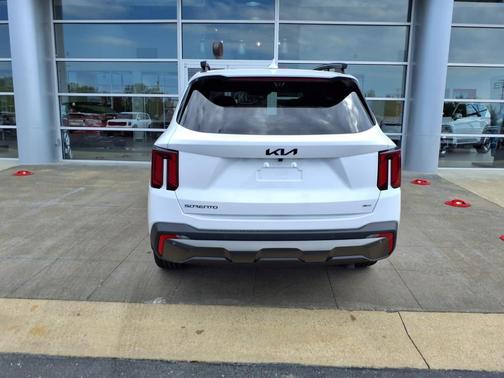 2025 Kia Sorento X-Line SX